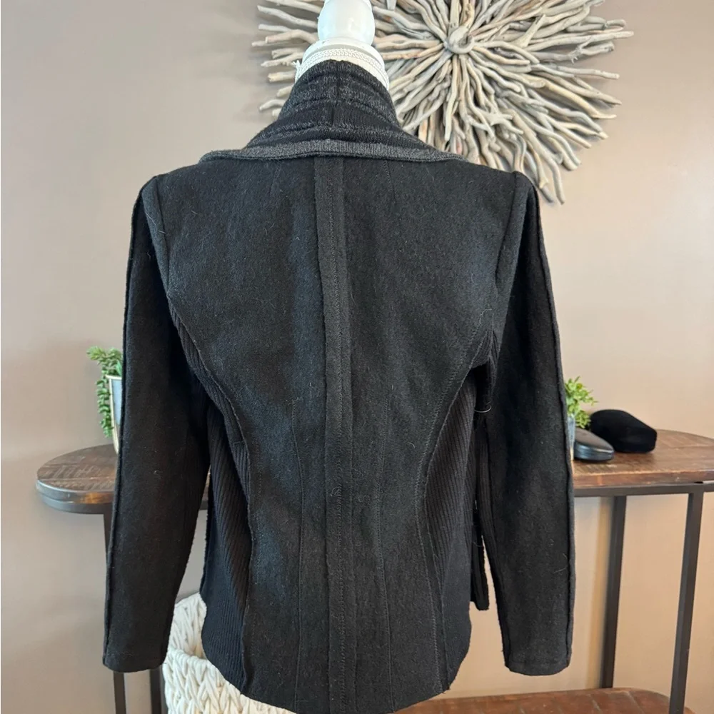 VEX wool sweater cardigan with buckle - Picture 2 of 4